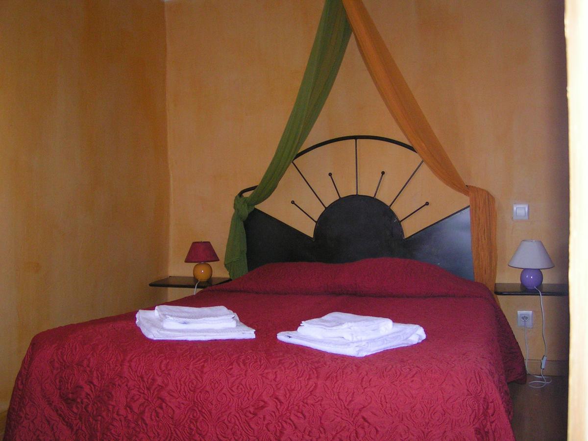 Hotel Des Sites Salavas Buitenkant foto